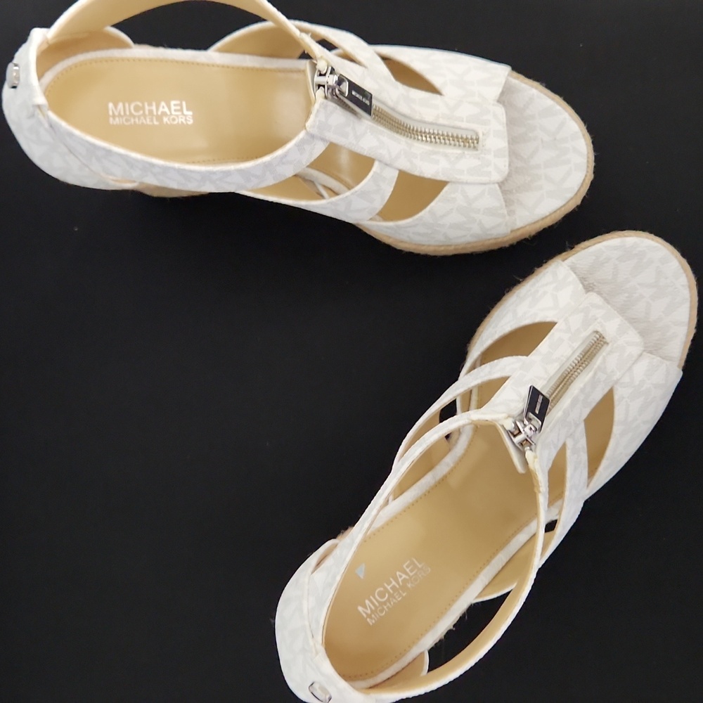 Brand New! Michael Kors Signature Wedges - Picture 3 of 9